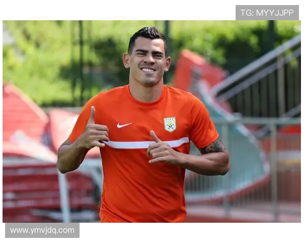 克雷桑抵达云南却未参加泰山队训练 转会新动向引关注